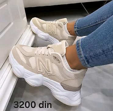 cizme ecco: New Balance patike

9060

36-46

Cene su na slikama — 6