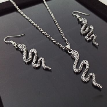 swarovski komplet mindjuse i ogrlica: Set: Earrings, Necklace