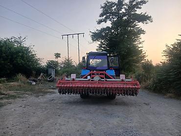 запчасти на прицепы: Belarus 1221 traktor + arxa asqılı torpaq frezesi/torpaq yumşaldıcı — 4