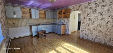село ленском дома: 60 м², 2 комнаты, Свежий ремонт Кухонная мебель