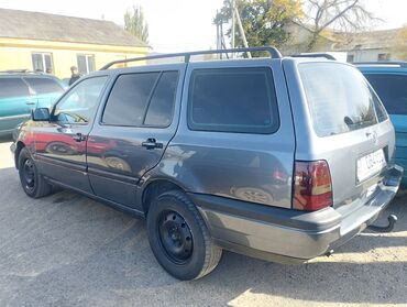 Volkswagen: Volkswagen Golf Variant: 1995 г., 1.8 л, Механика, Бензин, Универсал