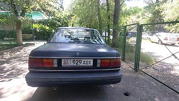 camry 79: Mazda 929: 1989 г., 2.2 л, Механика, Бензин, Седан — 6