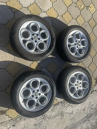 polovna sedista za auto: Alu felne sa gumama – 4 kom

205/55/16 dve su dot 35/25 dve 45/25 — 1