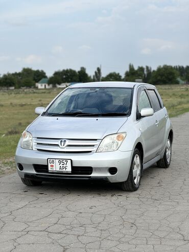 матиз 3 2005: Toyota ist: 2003 г., 1.3 л, Автомат, Бензин