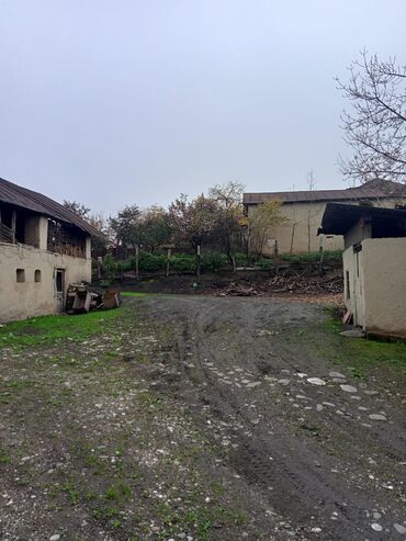 Həyət evləri və villaların satışı: Həyətyanı torpaq sahəsi və yaşayış evi - Daş hasarla əhatələnmiş — 6