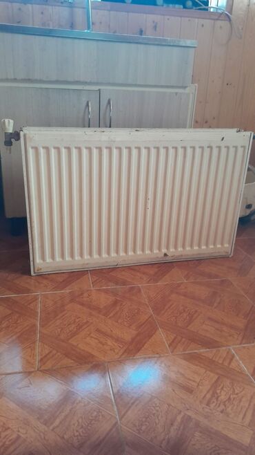 isidiciler: Radiator 8 eded 1 ededi 40 azn satilir‼️ unvan lokbatan kod4962 sekine