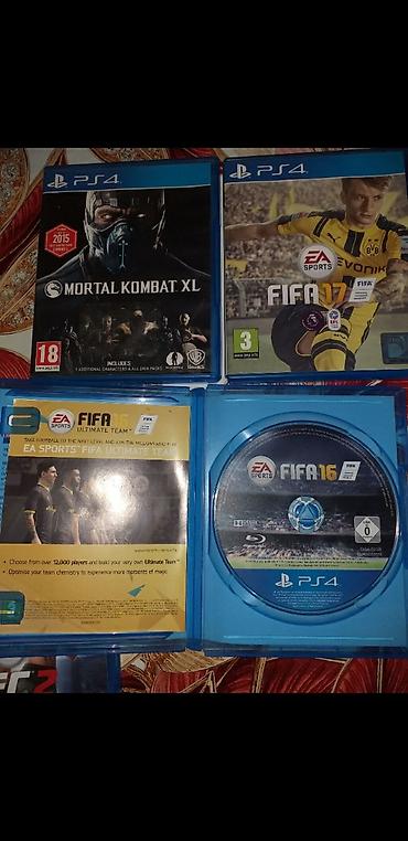 pes 18: PS4 oyun diskləri və qutuları paketi Daxildir: - Mortal Kombat XL — 3