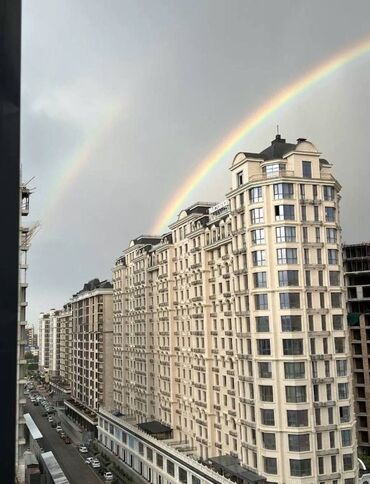 кыргызстан купить квартиру: 3 бөлмө, 80 кв. м, Элитка, 10 кабат, Дизайнердик ремонт