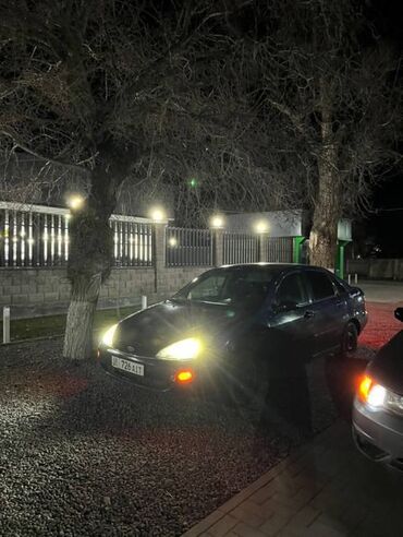 радиаторы охлаждения: Ford Focus: 2001 г., 1.6 л, Механика, Дизель, Седан