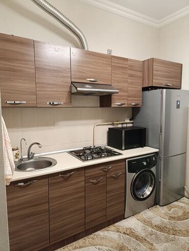 белая мебель в стиле прованс: Metbex mebeli. 350 m ustunde qaz,moyka,aspirator. ölçü 3m. ünvan