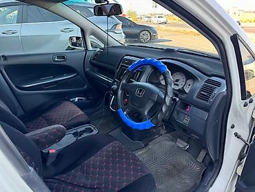 alba: Honda Stream: 2003 г., 0.2 л, Автомат, Бензин — 5