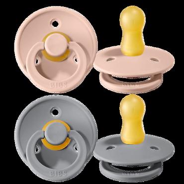 hm kozne helanke: Bibs varalica Blush & Cloud, 6–18 m Šifra proizvoda: 72 Opis: - — 1