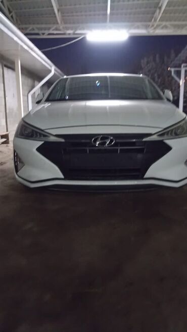 Hyundai: Hyundai Avante: 2019 г., 1.8 л, Вариатор, Гибрид, Седан
