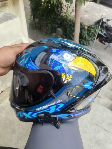 Moto əlcəklər: Salam hər vaxtiniz xeyir kask satiliri yenidir 1 hefte istifadə olunub