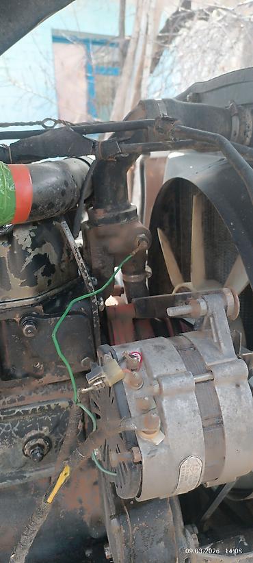 Другие тракторы: Колёсный трактор с кабиной Описание: YTO 704 год:2008 турбина 900.000 — 11