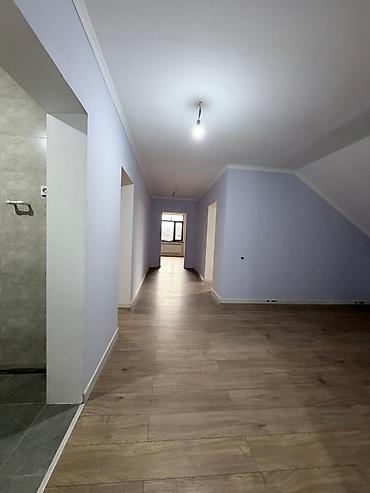 Продажа коттеджей и домов: Продаётся 2-этажный дом Общая площадь дома: 214м² Участок: 6,5соток — 23