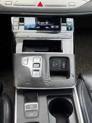 34 е: Hyundai Grandeur: 2020 г., 3 л, Автомат, Газ — 10