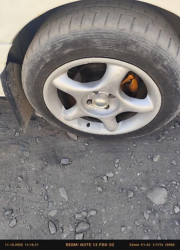 Volkswagen: Volkswagen Passat: 1994 г., Седан — 13