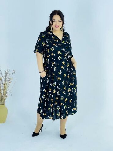 Повседневные платья: Платье.
в стиле max mara .
размеры: 52.
Платная доставка по городу — 7