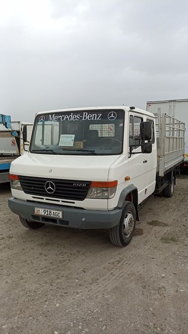 авто прицеп бу: Жеңил жүк ташуучу унаа, Mercedes-Benz, Дубль, 3 т, Колдонулган