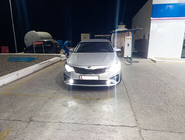 зимние шины с дисками: Kia K5: 2020 г., 2 л, Типтроник, Газ, Седан