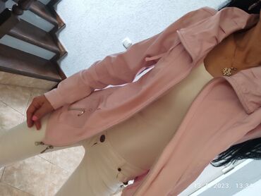 Ostale jakne, kaputi, prsluci: Prolecna jakna prljavo roze,c&a,niva,s/m — 2