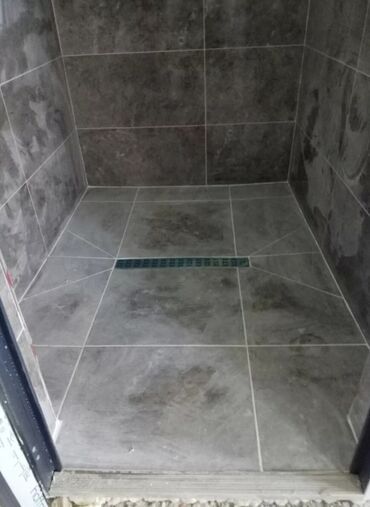 Укладка плитки: Гидроизоляционные работы, Укладка плитки на пол, Подготовка стен для укладки | Мозаичная плитка, Стеклянная плитка, Зеркальная плитка | Раскладка в разбежку, Раскладка ковром, Вертикальная укладка Больше 6 лет опыта — 3