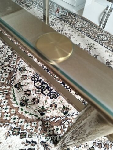 Masalar: Qonaq masası, İşlənmiş, Açılmayan, Şüşə, Dördbucaq masa — 5