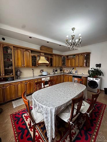 Продажа коттеджей и домов: Срочно!ПОНИЖЕНИЕ ЦЕНЫ Продаётся 2-уровневый дом 📍 р-н ТЦ «Ала-Арча» — 15