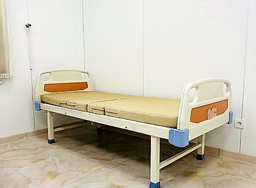 инвалидный кресло: Многофункциональная медицинская кровать Б/У Цена: 27 000 сом — 3