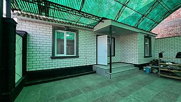дом в центре сокулук: 6 комнат, 120 м², 3 соток, Бишкек, Пишпек Агентство недвижимости — 1
