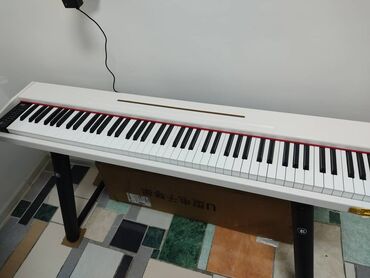 электропианино yamaha: Цифровое пианино, 88 полноразмерных клавиш. - Молоточковая