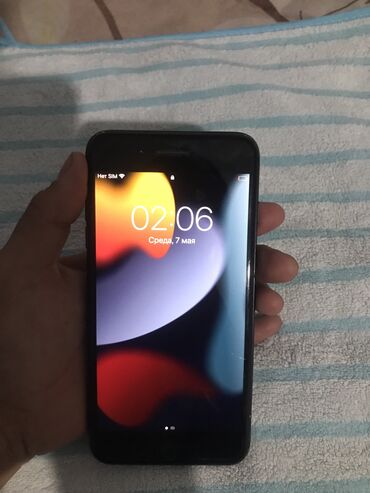 Apple iPhone: IPhone 7 Plus, Б/у, 128 ГБ, Black Titanium, Чехол, 76 %