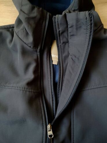 Jakne za prelazni period: Super BENCH jakna - M - Odlicna! Odlicna, BENCH jakna u super stanju — 9