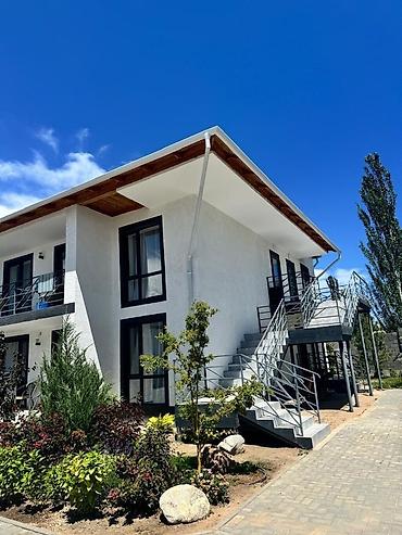 Иссык-Куль 2026: Коттедж, Атлантис ЦО Атлантис, Сары-Ой, Охраняемая территория, Парковка, стоянка, Сауна — 12