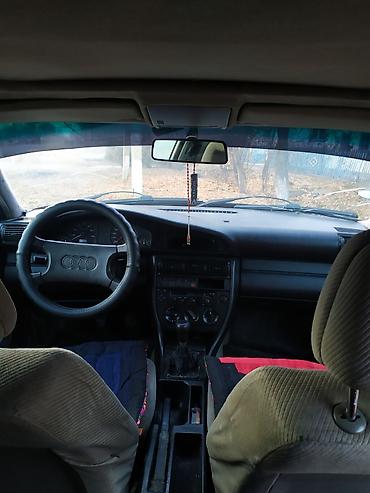 Унаа: Audi S4: 1993 г., 2.3 л, Кол менен иштөөчү, Бензин, Седан — 2