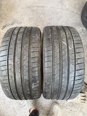 Пара летних шин Michelin Pilot Sport 4 - Размер: 235/40 ZR18 (95Y) -