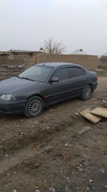 тойота авенсис 2002 бишкек: Toyota Avensis: 2001 г., 2 л, Автомат, Бензин, Седан