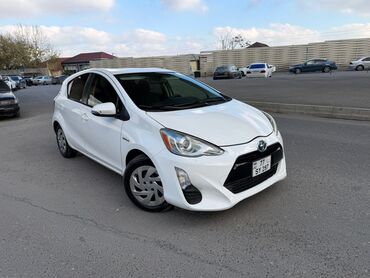 Toyota: Toyota Prius: 1.5 l | 2016 il Hetçbek — 3