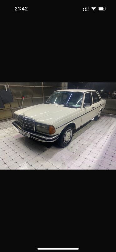 ямаха мото: Mercedes-Benz W123: 1982 г., 3 л, Автомат, Дизель, Седан