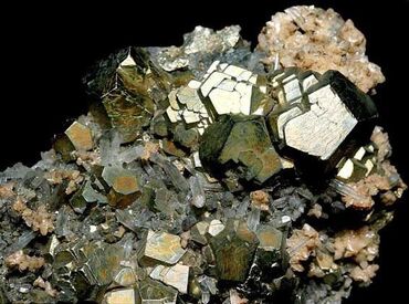 Bijuteriya dəstləri: Hematit daşlardan hazırlanmış bəzək dəsti - Tərkib: metalik parıltılı — 13