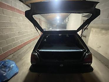 Volkswagen: Volkswagen Golf: 1990 г., 1.8 л, Механика, Бензин, Хэтчбэк — 11