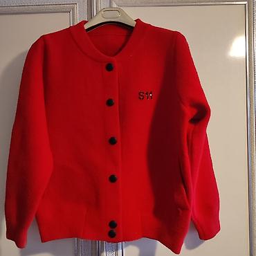 jordan jaket: 40-42 razmere geden vidrovka satilir. Yenidir, 1 eded qalib. Qiymeti — 2