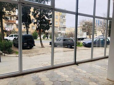 darojka satilir v Azərbaycan | Xalçalar: Razi̇ndə çox əlverişli yerdə, 4 yol və 2 məktəbin duz yaninda obyekt
