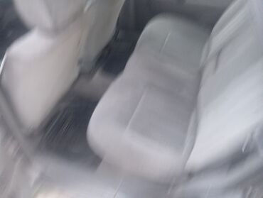 Volkswagen: Volkswagen Passat: 1992 г., 1.8 л, Механика, Бензин, Седан