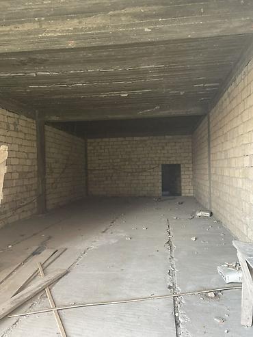 Kommersiya daşınmaz əmlakı: İCARƏYƏ VERİLİR! 📍 Geniş və əlverişli ərazi 📐 Sahə: 750 m² 💰 Aylıq — 4