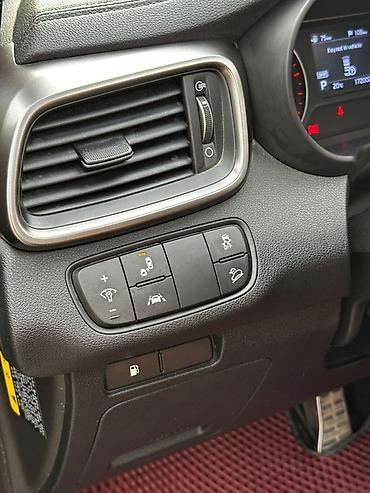 Kia: Kia Sorento: 2019 г., Кроссовер — 21