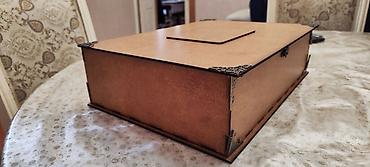 arakesmeler: Taxta saxlama/qutu – bölməli - Material: MDF/kontrplak tipli taxta — 1