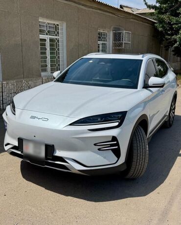 зарядное устройство для электромобиля: Продаю абсолютно BYD plus 2023г идеальное состояние, пробег всего