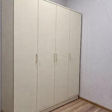 kitab skafi: Dörd qapılı geyim dolabı - Dizayn: Minimalist, düz xəttli korpus — 1